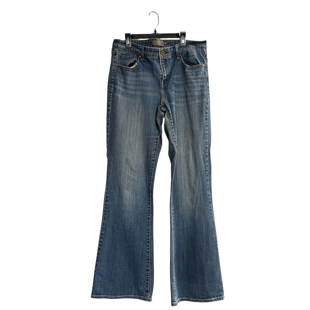 Levi's Demi Curve Classic Boot Cut Jeans Women's Size‎ 12/31 Medium Wash Blue